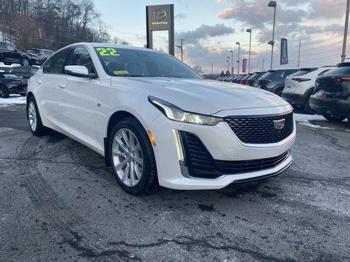 2022 Cadillac CT5 Luxury