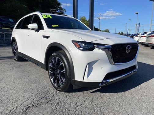 2024 Mazda CX-90 PHEV Premium Plus