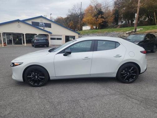 2025 Mazda Mazda3 2.5 S Select Sport