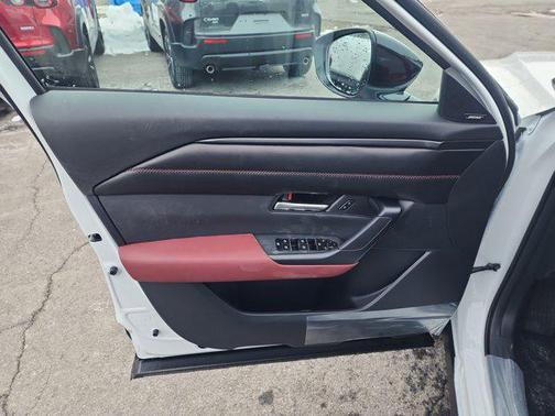 2026 Mazda CX-50 Hybrid Premium Plus