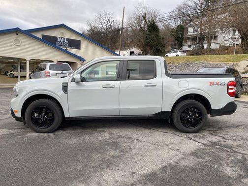 2022 Ford Maverick Lariat