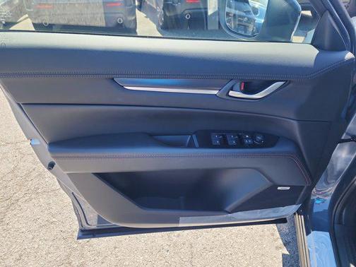2025 Mazda CX-5 Carbon Edition