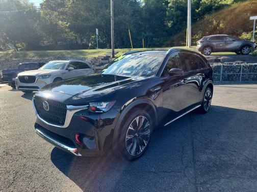 2024 Mazda CX-90 PHEV Premium Plus