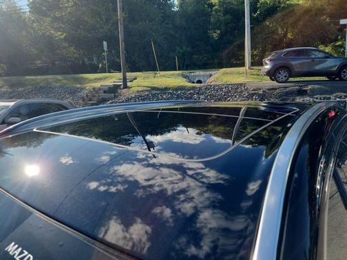 2024 Mazda CX-90 PHEV Premium Plus