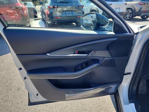 2025 Mazda CX-30 Select