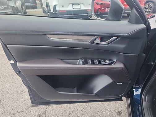 2025 Mazda CX-5 Signature