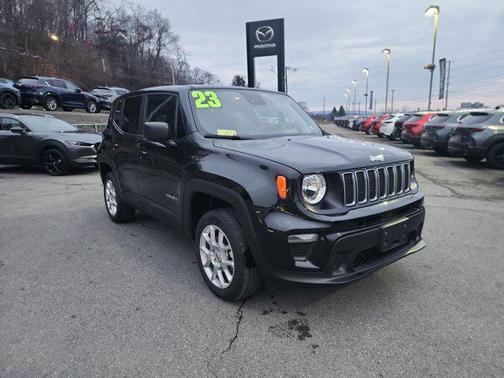 2023 Jeep Renegade Latitude