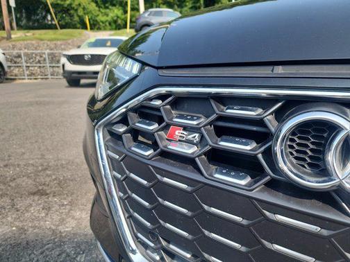 2024 Audi S4 Premium Plus TFSI quattro Tiptronic