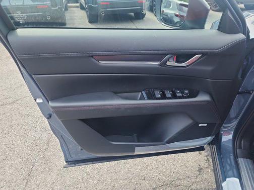 2025 Mazda CX-5 Carbon Edition
