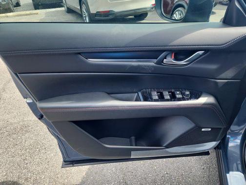 2025 Mazda CX-5 Carbon Edition