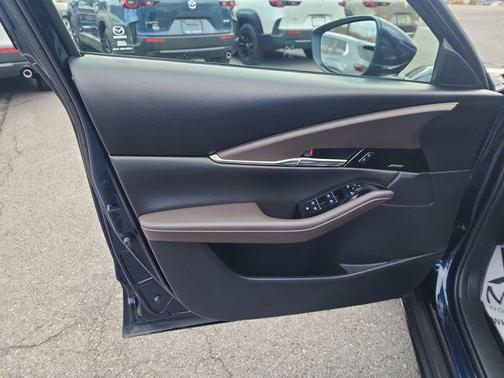 2024 Mazda CX-30 2.5 S Premium Package