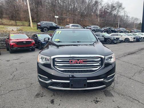 2017 GMC Acadia SLE-2