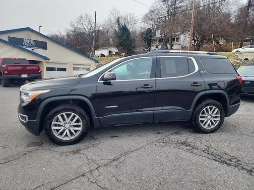 2017 GMC Acadia SLE-2