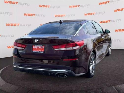 2019 Kia Optima LX