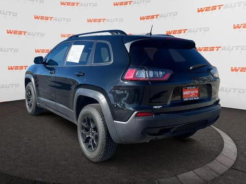 2022 Jeep Cherokee X 4x4