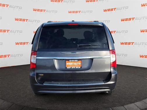 2015 Chrysler Town & Country Touring