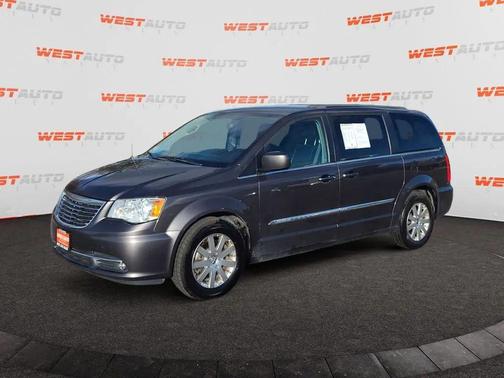 2015 Chrysler Town & Country Touring