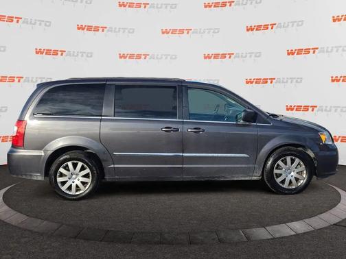 2015 Chrysler Town & Country Touring