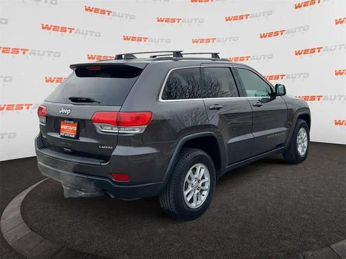 2019 Jeep Grand Cherokee Laredo
