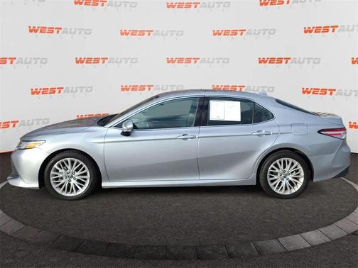 2019 Toyota Camry XLE