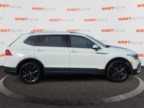 2024 Volkswagen Tiguan 2.0T SE 4MOTION