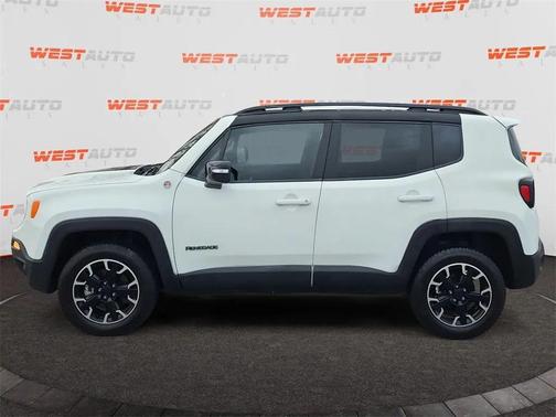 2023 Jeep Renegade Trailhawk