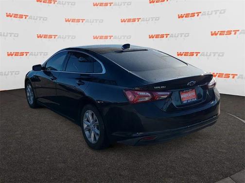 2022 Chevrolet Malibu FWD LT