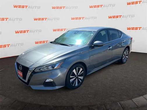 2022 Nissan Altima 2.5 SV