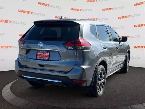 2018 Nissan Rogue S