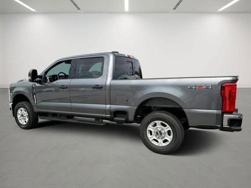 2025 Ford F-250 XLT