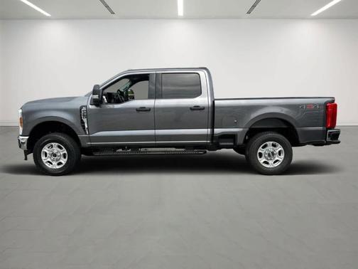 2025 Ford F-250 XLT