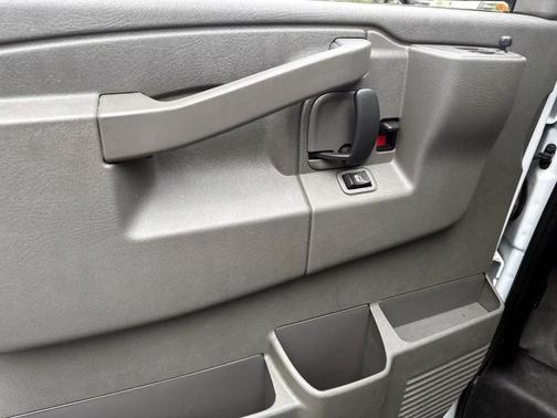 2023 Chevrolet Express 2500 Work Van