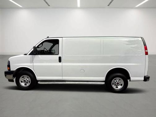 2023 GMC Savana 2500 Work Van