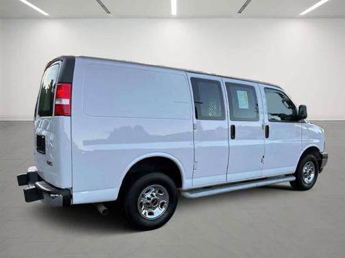 2023 GMC Savana 2500 Work Van