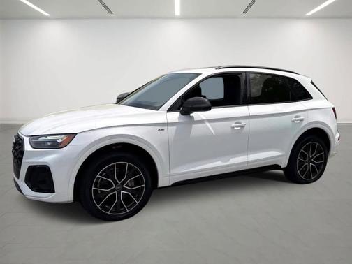 2023 Audi Q5 45 S line Premium Plus