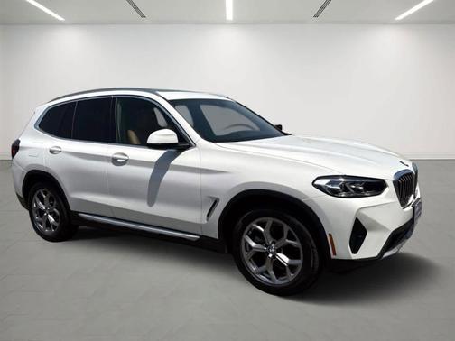 White 2022 BMW X3 xDrive30i