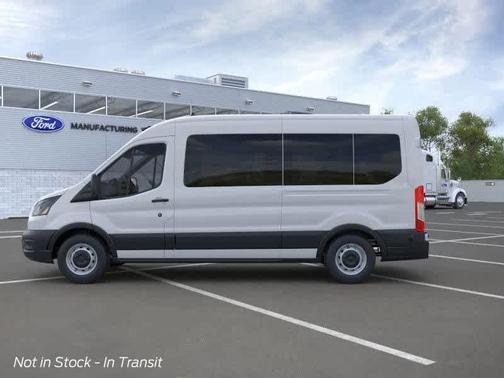 2025 Ford Transit-350 XL