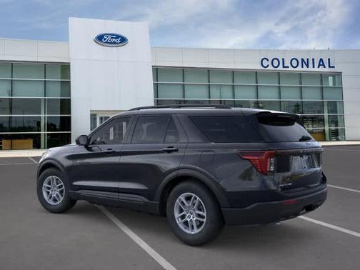 Agate Black Metallic 2026 Ford Explorer Active
