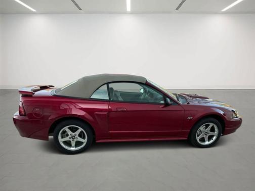 2003 Ford Mustang GT Premium