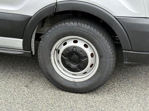 2019 Ford Transit-150 XL