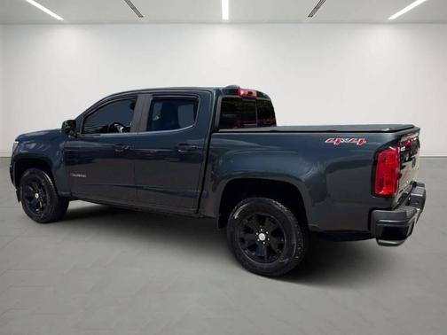 Graphite Metallic 2018 Chevrolet Colorado LT