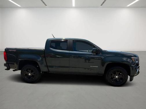 Graphite Metallic 2018 Chevrolet Colorado LT
