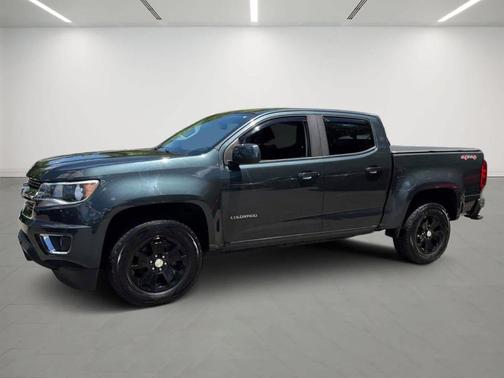 Graphite Metallic 2018 Chevrolet Colorado LT