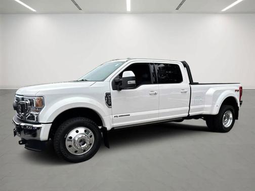 2022 Ford F-450 Lariat