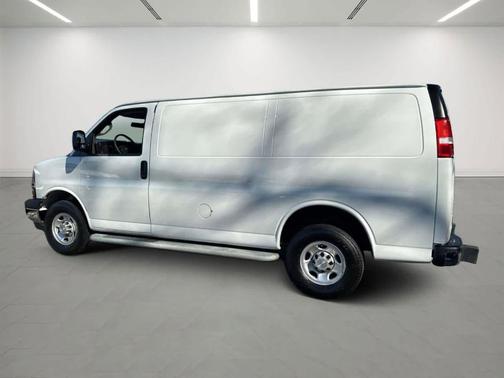 2023 Chevrolet Express 2500 Work Van