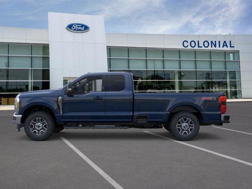 2025 Ford F-350 XLT