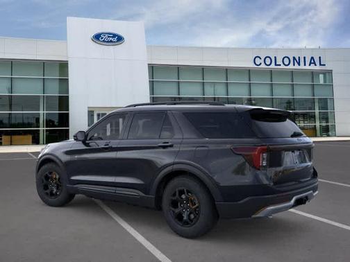Agate Black Metallic 2026 Ford Explorer Tremor