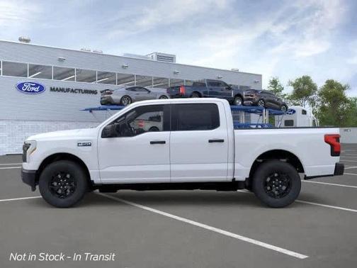 2025 Ford F-150 Lightning Pro