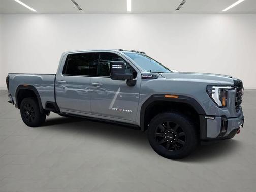 2024 GMC Sierra 2500 AT4