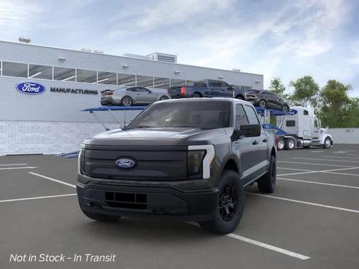 2025 Ford F-150 Lightning Pro